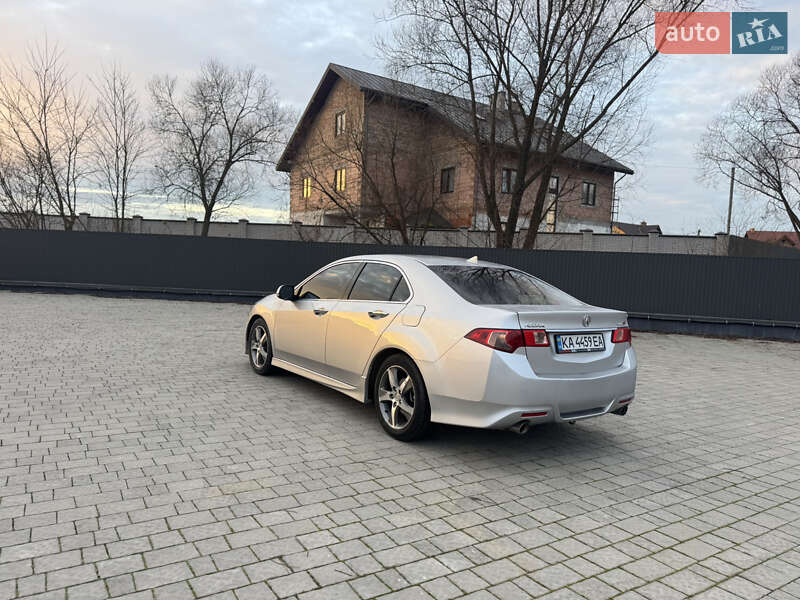Седан Acura TSX 2013 в Львове