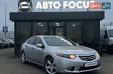 Седан Acura TSX 2013 в Киеве