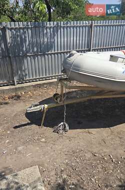 Лодка Adventure M-400 2011 в 