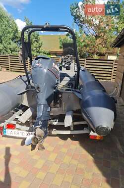 Катер Adventure V-450 2012 в 