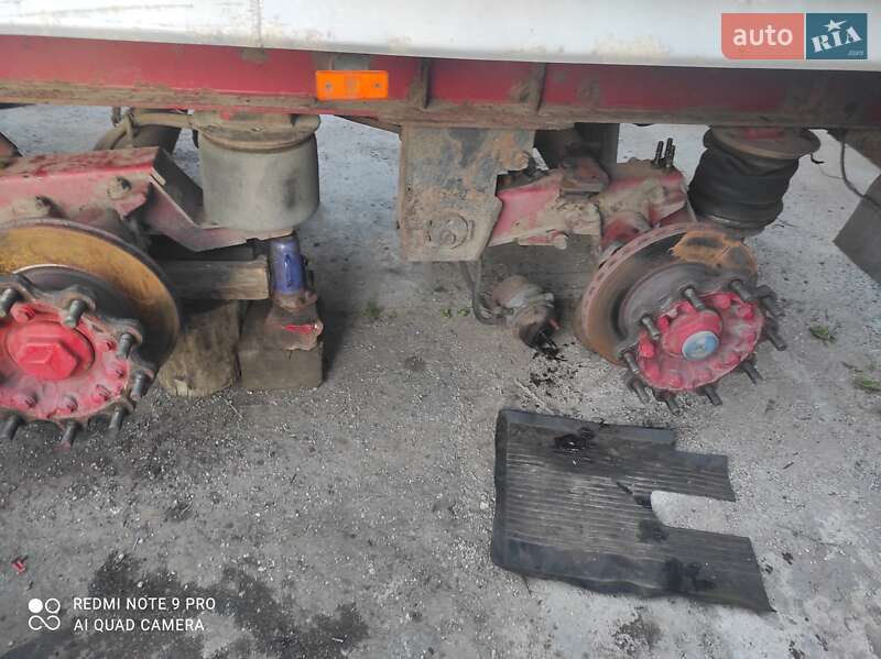 Зерновоз - напівпричіп AHP Trailer 2002 в Іванкові