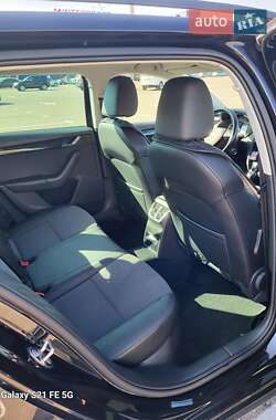 Седан AION V 2015 в Бершаді