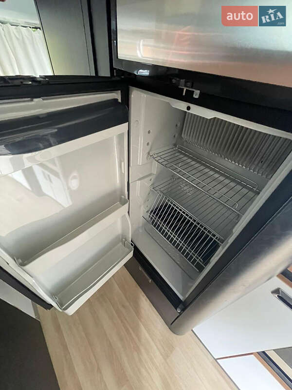 Дом на колесах Airstream International 2009 в Киеве