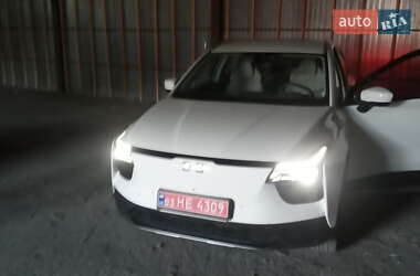 Позашляховик / Кросовер Aiways U5 2020 в 