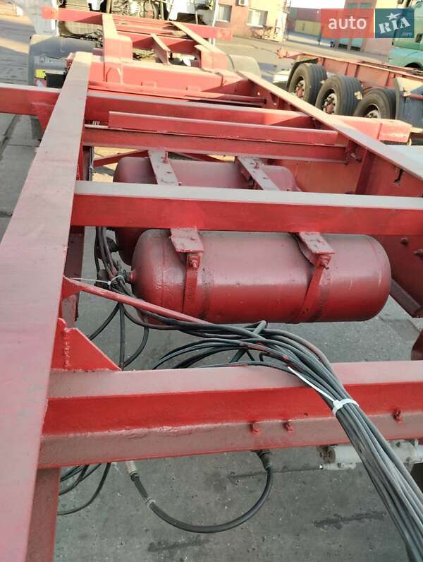 Контейнеровоз полуприцеп Al-ko 1000 1998 в Одессе