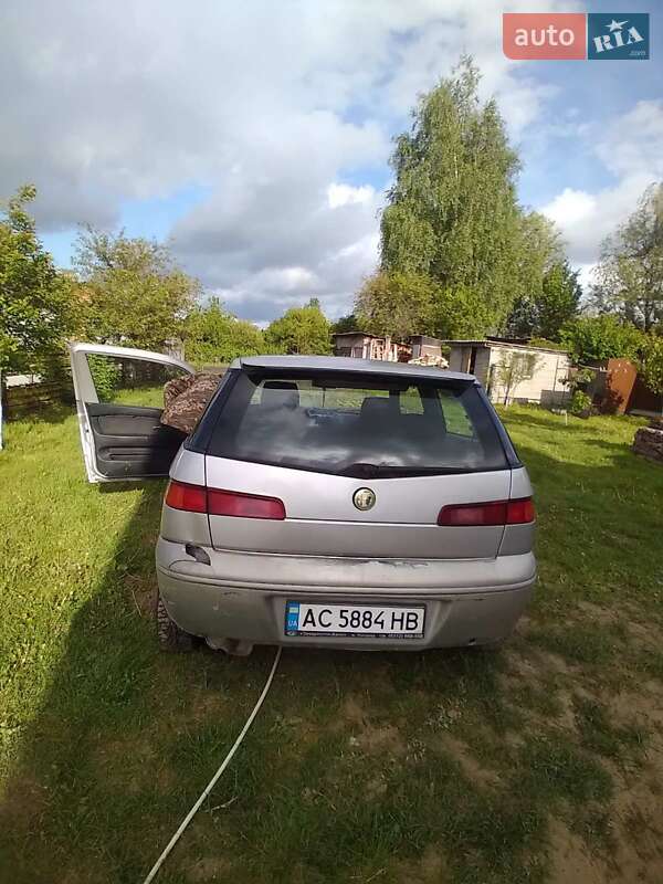 Хетчбек Alfa Romeo 145 2000 в Любомлі фото 4 Хетчбек Alfa Romeo 145 2000 в Любомлі