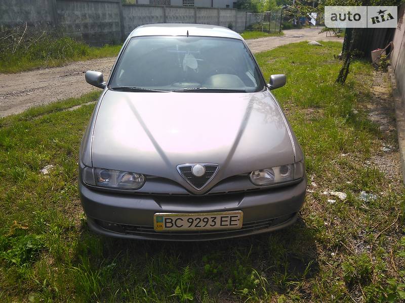 Хэтчбек Alfa Romeo 146 1996 в Львове