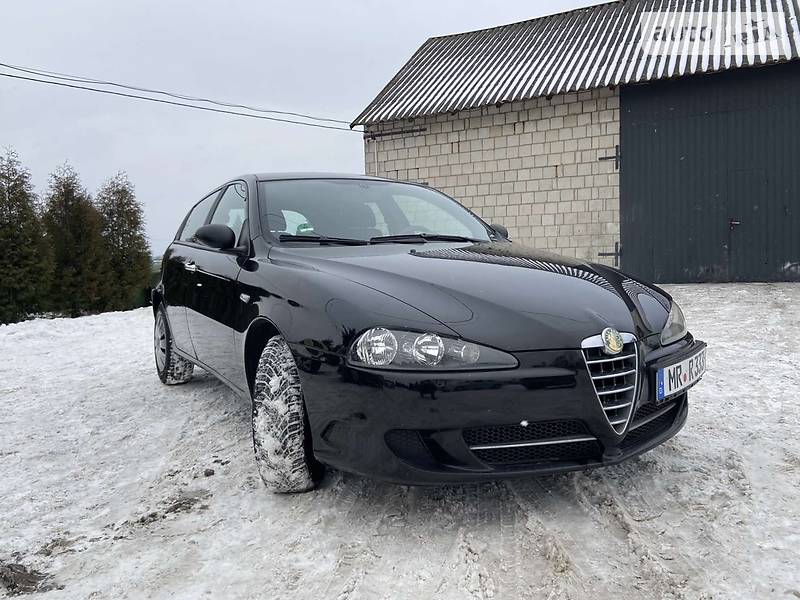 Хэтчбек Alfa Romeo 147 2009 в Львове