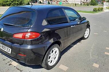 Хетчбек Alfa Romeo 147 2007 в Ужгороді