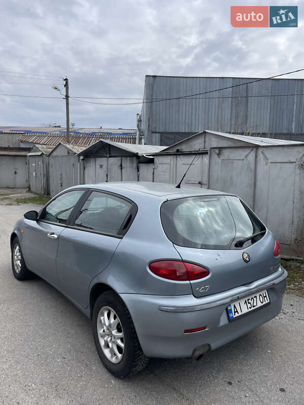 Хэтчбек Alfa Romeo 147 2001 в Вишневом