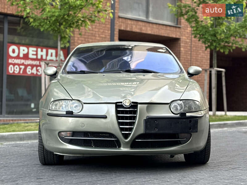 Хэтчбек Alfa Romeo 147 2003 в Львове