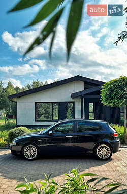 Хетчбек Alfa Romeo 147 2008 в Києві