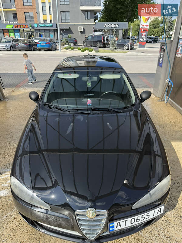 Хетчбек Alfa Romeo 147 2008 в Івано-Франківську