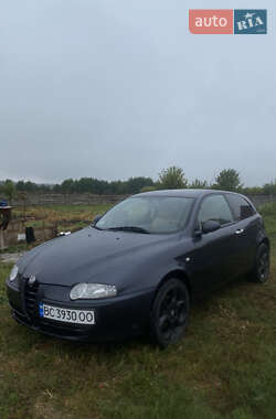 Хэтчбек Alfa Romeo 147 2003 в Луцке