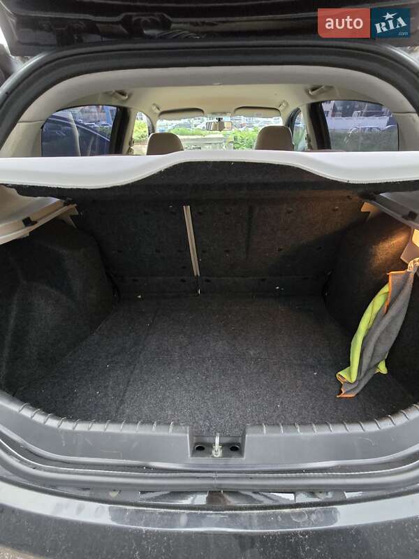 Хэтчбек Alfa Romeo 147 2006 в Киеве фото 14 Хэтчбек Alfa Romeo 147 2006 в Киеве