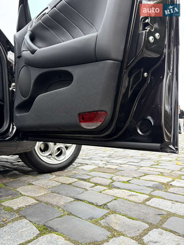 Хэтчбек Alfa Romeo 147 2009 в Киеве