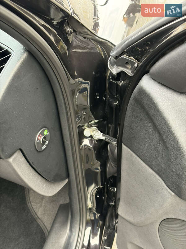 Хэтчбек Alfa Romeo 147 2009 в Киеве