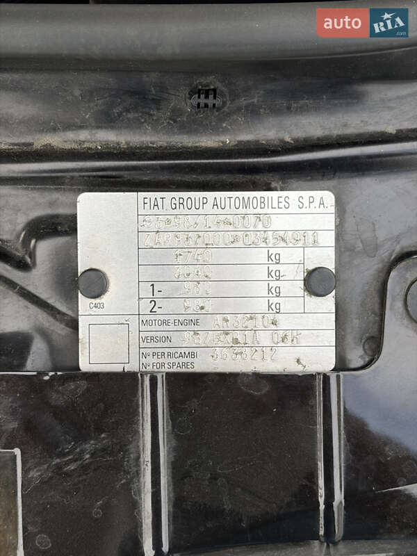 Хэтчбек Alfa Romeo 147 2009 в Киеве