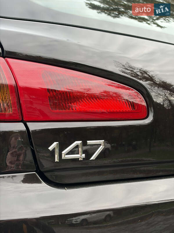 Хэтчбек Alfa Romeo 147 2009 в Киеве