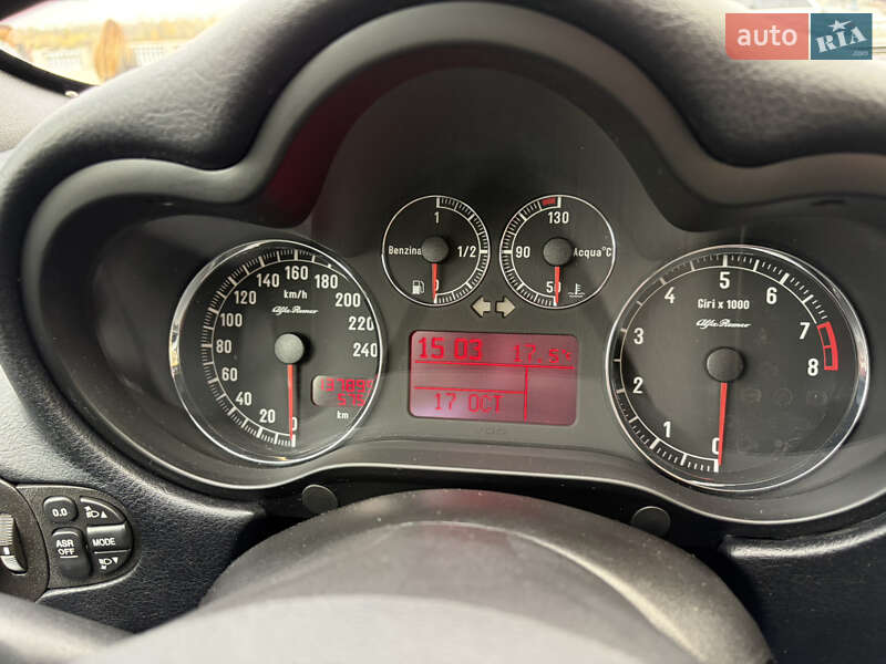 Хэтчбек Alfa Romeo 147 2009 в Киеве