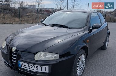 Хэтчбек Alfa Romeo 147 2004 в Днепре