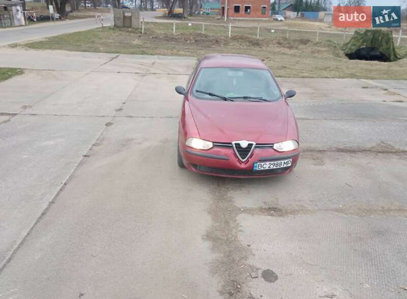 Универсал Alfa Romeo 156 2000 в Новояворовске
