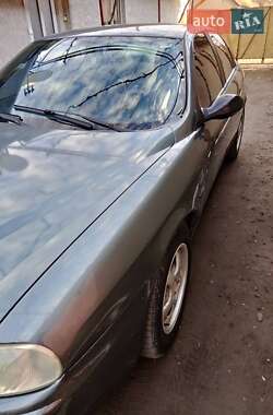 Седан Alfa Romeo 156 1998 в Мукачево