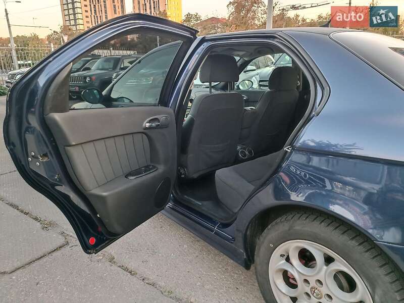 Седан Alfa Romeo 156 2002 в Харкові