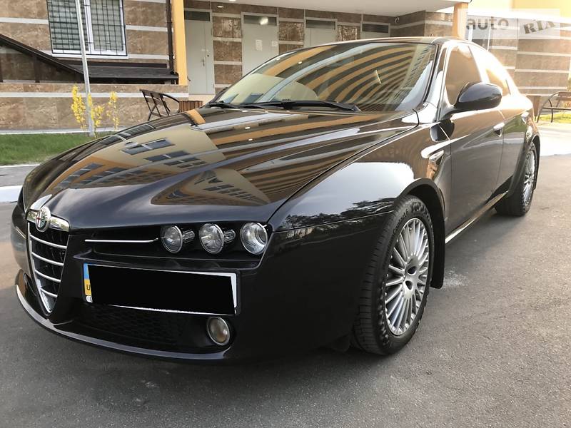 Alfa Romeo 159 2010 года