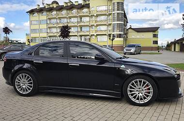 Седан Alfa Romeo 159 2008 в Львове