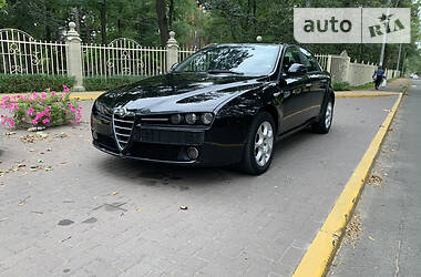 Седан Alfa Romeo 159 2006 в Киеве