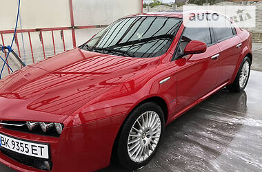 Седан Alfa Romeo 159 2008 в Рівному