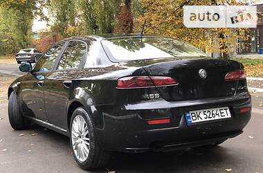 Седан Alfa Romeo 159 2009 в Ровно