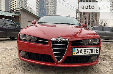 Седан Alfa Romeo 159 2008 в Києві