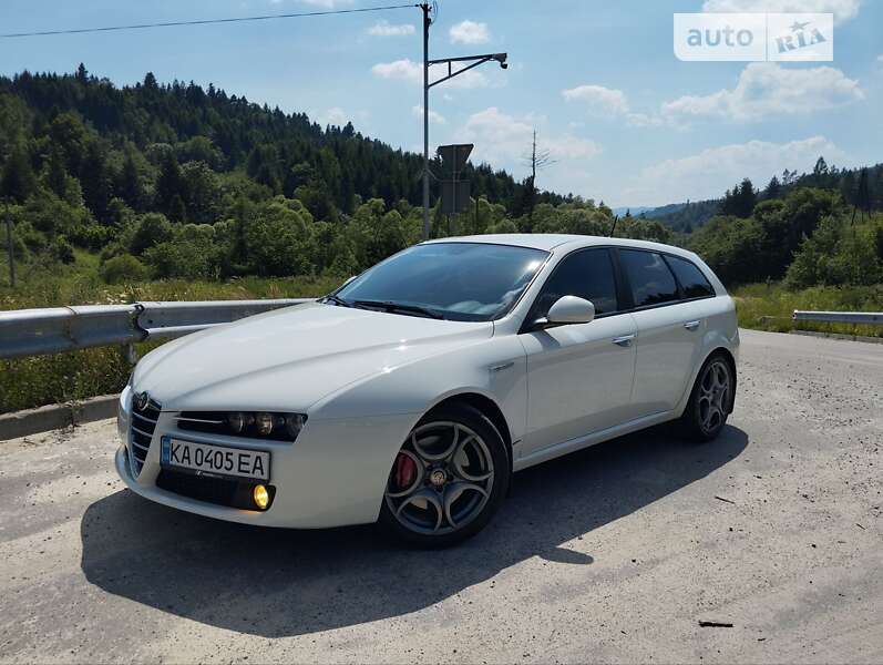 Універсал Alfa Romeo 159 2008 в Києві