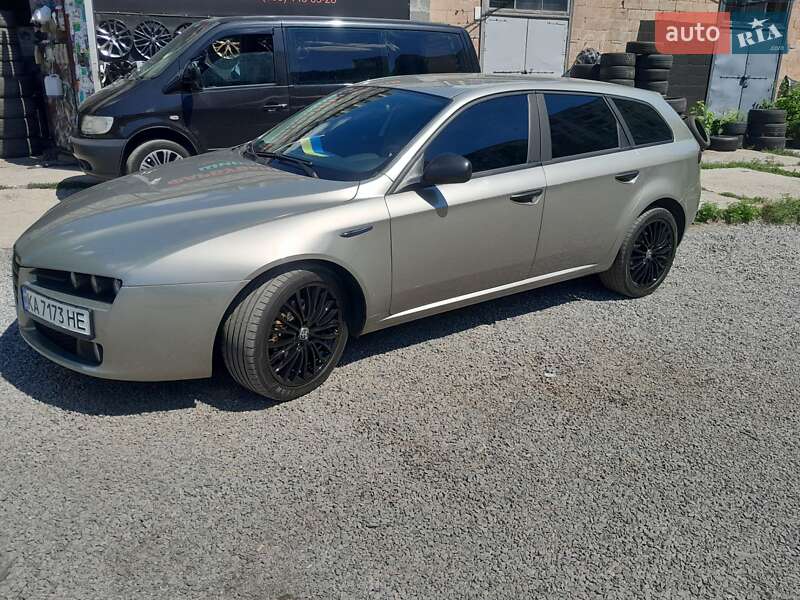 Универсал Alfa Romeo 159 2007 в Киеве