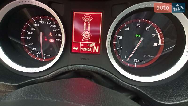 Седан Alfa Romeo 159 2010 в Дніпрі