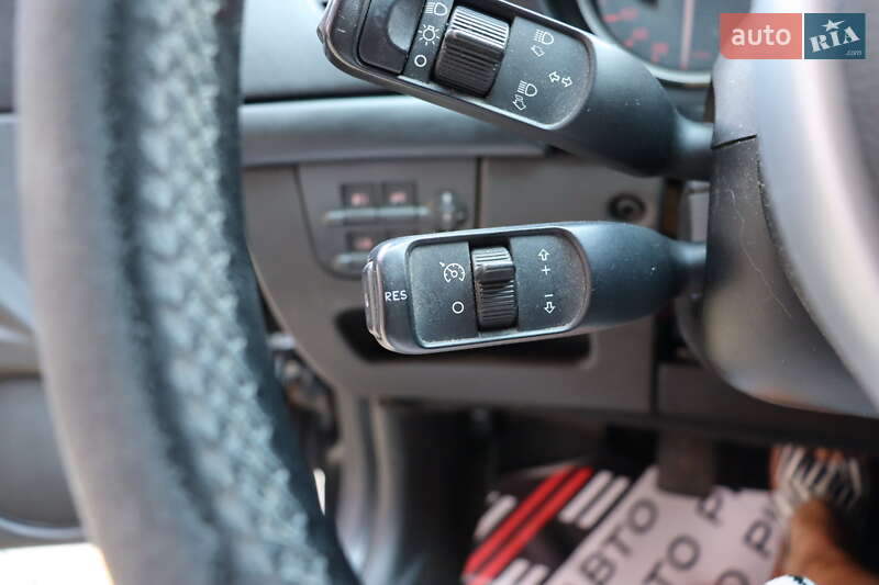 Седан Alfa Romeo 159 2006 в Львове