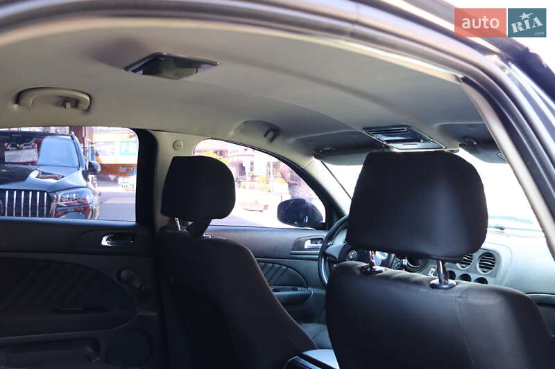 Седан Alfa Romeo 159 2006 в Львове