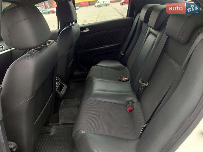 Седан Alfa Romeo 159 2011 в Киеве