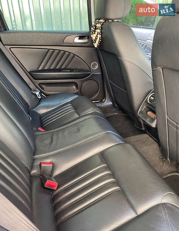 Седан Alfa Romeo 159 2008 в Тячеві