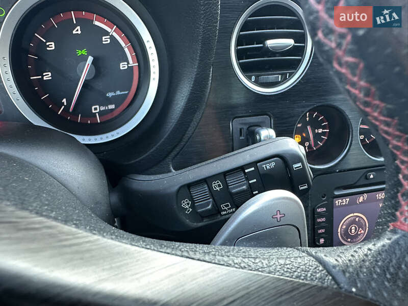 Універсал Alfa Romeo 159 2010 в Луцьку