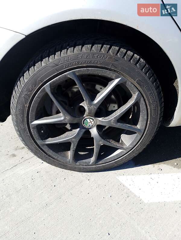 Універсал Alfa Romeo 159 2010 в Кременчуці фото 37 Універсал Alfa Romeo 159 2010 в Кременчуці