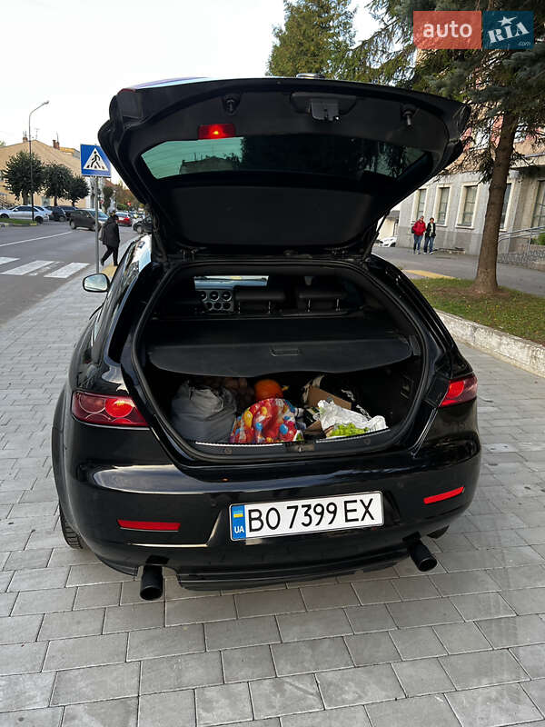 Универсал Alfa Romeo 159 2008 в Львове фото 21 Универсал Alfa Romeo 159 2008 в Львове