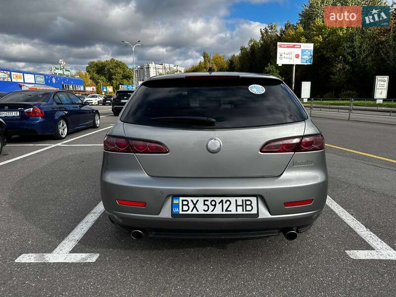 Универсал Alfa Romeo 159 2006 в Хмельницком