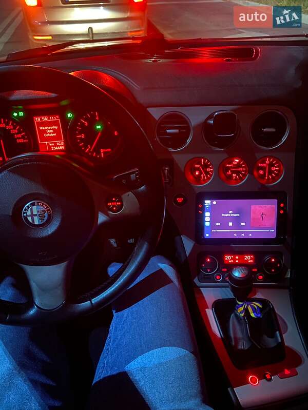 Седан Alfa Romeo 159 2006 в Черновцах