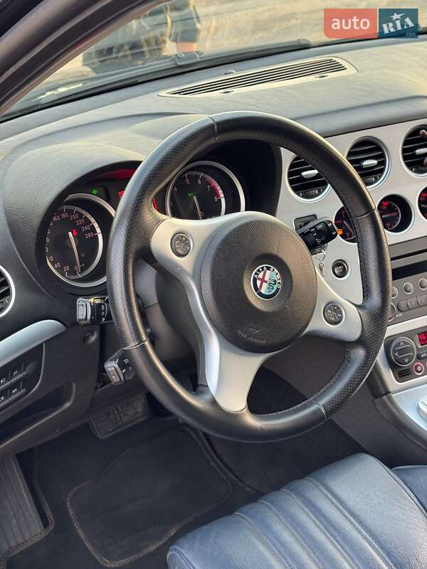 Седан Alfa Romeo 159 2007 в Киеве