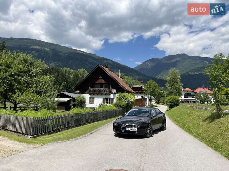 Седан Alfa Romeo 159 2007 в Киеве