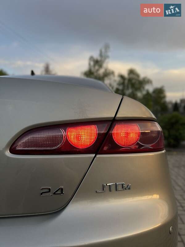 Седан Alfa Romeo 159 2007 в Львове