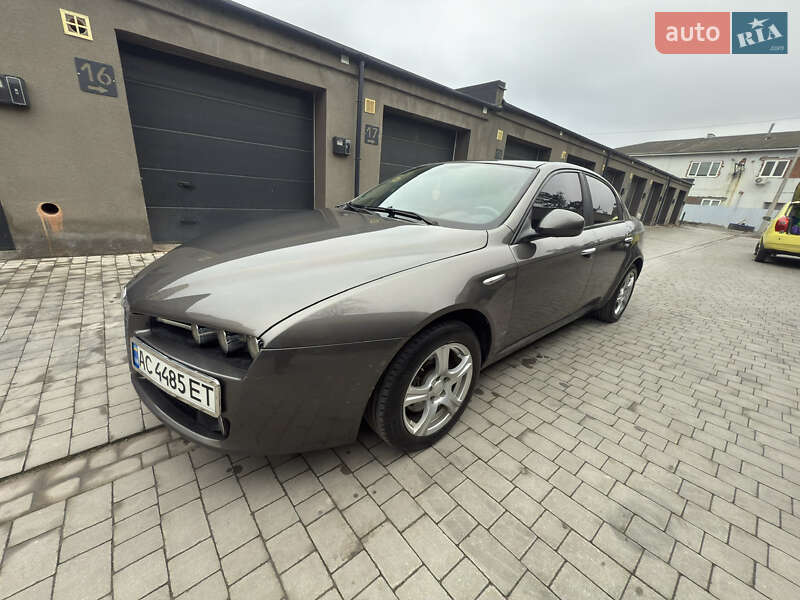 Седан Alfa Romeo 159 2007 в Каменец-Подольском